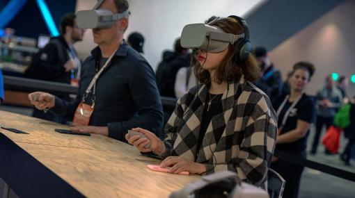 VRヘッドマウントディスプレイOculus Goが今年で販売終了へ。一方Oculus Questでは厳しい審査基準のある公式ストア以外の選択肢も提供予定