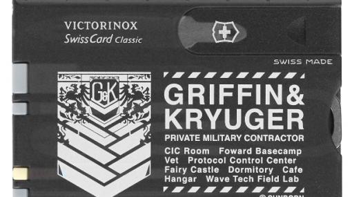 「ドルフロ」より、PMC「グリフィン＆クルーガー」ロゴマーク入りのビクトリノックス製スイスカードが登場