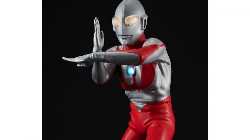 大迫力の40cmスケール『ウルトラマン(Cタイプ)』が限定販売。臨場感を演出するライト＆サウンドギミックを搭載