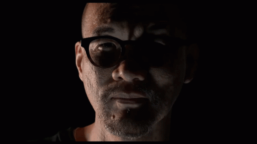 イアン・スプリグス――ハイパーリアルで人間らしさの深淵に迫るデジタル・ポートレート・アーティスト - 特集