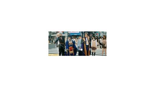 『映画刀剣乱舞-黎明-』渋谷スクランブル交差点でのVFXメイキング映像が解禁。三日月宗近、へし切長谷部など刀剣男士10振りの殺陣シーンダイジェストも！