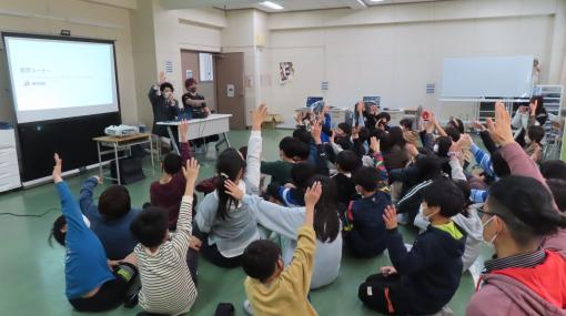 e-Sportsチーム“SCARZ”が川崎市幸区にて親子・小学生向けにゲームとの付き合いかた講座を実施。プロ選手がゲーム中のマナーやルールを伝授