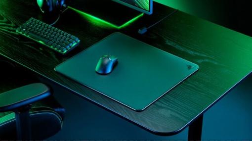 Razer初のガラス製マウスパッド“Atlas”発売！ 摩擦を感じることなくマウスを操作できる