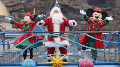 東京ディズニーシーにて「ディズニー・クリスマス・グリーティング」が開催！ ミッキーがサンタクロースと共に登場