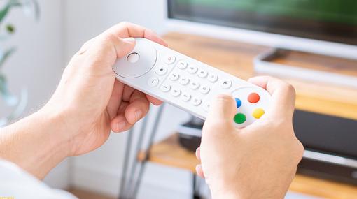 ゲームコントローラーにもなるテレビリモコンがサンワサプライから発売。マウスとしても使えて多機能すぎる