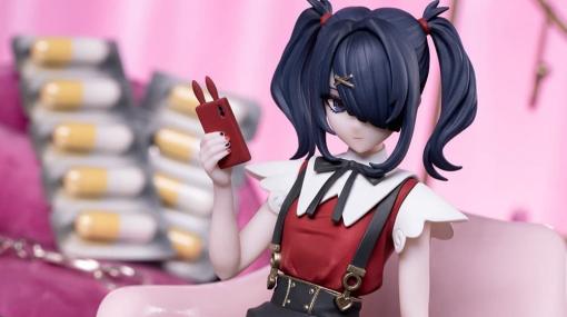 『NEEDY GIRL OVERDOSE』“あめちゃん”がちょこんと座るフィギュアがプライズに登場。11月に発売済みの“超絶最かわてんしちゃん”と並べて飾ろう