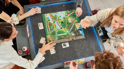 ボードゲームをより楽しめる多機能テーブル「Le Table」の応援購入プロジェクトがMakuakeにてスタート！