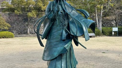 「刀剣乱舞ONLINE 刀剣男士 江雪左文字像」広島県福山市に設置。福山市公式Xで除幕式の様子を公開