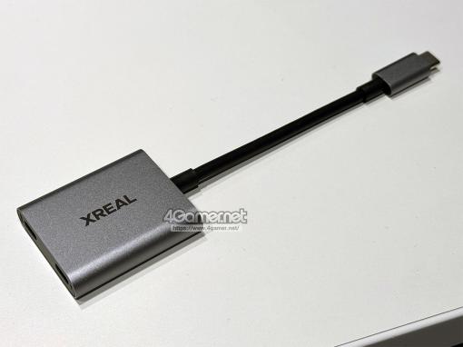 Switchやスマホでサングラス型ディスプレイを使いながら充電できる「XREAL Hub」が4月25日発売