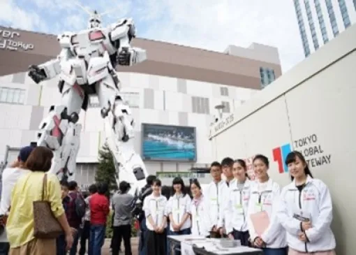 「TOKYOガンダムプロジェクト2024」、高校生による「TOKYO GUNDAM FESTIVAL」10月5日から開催ガンダム情報や臨海副都心エリアの観光情報の英語マップも配布