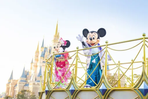 東京ディズニーリゾートのお正月イベント開催！　特別なグリーティングやグッズ・フードの販売など盛りだくさん