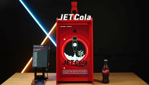 "JETCola", which plays by shaking a cola bottle-shaped controller, is now available in the boot verse. Shake the bottle and blow out the cola to aim for space!