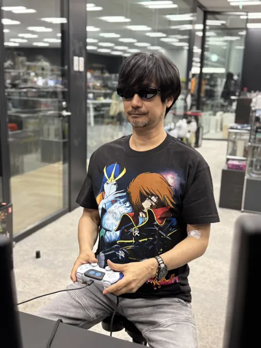 「デススト2」のタイトル画面がチラ見え。小島秀夫氏が制作中の一部画面を公開