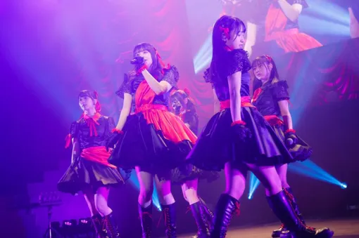 After the departure and re-entry of "Aipla" Kotono and the entry into the BIG4, Tempest's live performance in the month was full of confidence. Report on the "Moonlit Stage" where I felt the will to "continue to run as hard as I can" [Idly Pride]