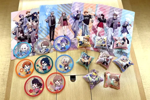 くら寿司×「にじさんじ」コラボメニュー&グッズを撮り下ろしメンバーイラストのクッションチャームやラバーコースターが可愛い！