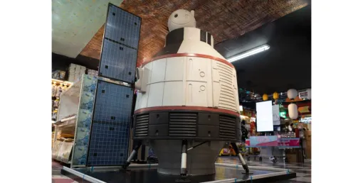 『シュタインズ・ゲート』リアルサイズの“タイムマシン”が秋葉原に出現!15周年を記念したPOPUP企画展が7月28日のシュタゲの日にあわせて開催 『シュタインズ・ゲート』リアルサイズの“タイムマシン”が秋葉原に出現!15周年を記念したPOPUP企画展が7月28日のシュタゲの日にあわせて開催