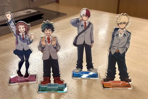 くら寿司×「ヒロアカ」コラボ第3弾グッズは存在感抜群のアクリルスタンド豪華食材を使用した年末年始メニューも登場 くら寿司×「ヒロアカ」コラボ第3弾グッズは存在感抜群のアクリルスタンド豪華食材を使用した年末年始メニューも登場