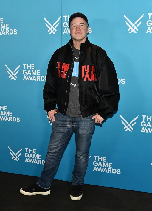 『Cod』シリーズの生みの親、Vince Zampella氏が交通事故で死去、55歳。『タイタンフォール』『エーペックスレジェンズ』などヒット作を手掛け、近年携わった『バトルフィールド 6』も大きな成功を収める。現代のFPSをけん引し続けてきたビデオゲーム業界の巨匠