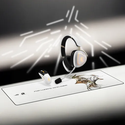 ASUS「ROG」とコジマプロダクションがコラボ！ 特別モデルのノートPCやゲーミングデバイスが発売決定