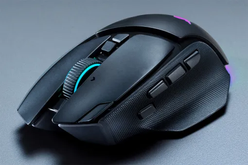 センサーやスクロールホイール,ワイヤレス通信のすべてを最新世代にアップデートしたマウス「Razer Basilisk V4 Pro」登場 センサーやスクロールホイール,ワイヤレス通信のすべてを最新世代にアップデートしたマウス「Razer Basilisk V4 Pro」登場
