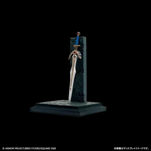 『ドラクエ』ウェポンコレクションが好評発売中。全6種、約1/12サイズで伝説の武器をフィギュア化! 『ドラクエ』ウェポンコレクションが好評発売中。全6種、約1/12サイズで伝説の武器をフィギュア化!
