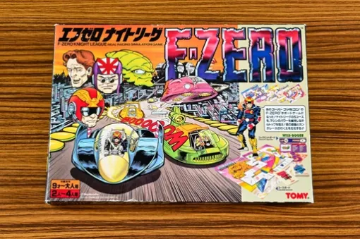 スーファミの名作がボードゲームに！　「エフゼロ ナイトリーグ」で5つのサーキットを駆け抜けろ！　昭和・平成レトロボードゲーム大百科 第20回